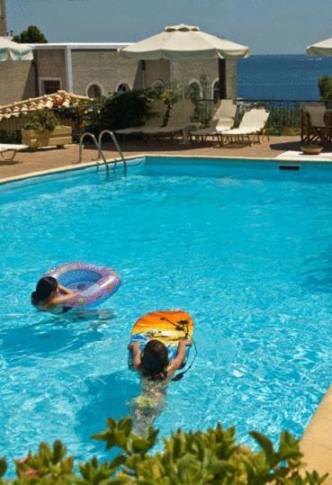 Hotel Afea Agia Marina  Ngoại thất bức ảnh