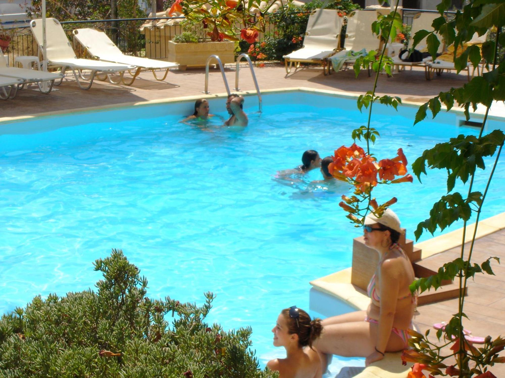 Hotel Afea Agia Marina  Ngoại thất bức ảnh